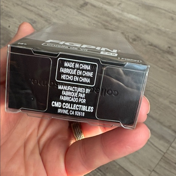 Disney Villains Cruella de Vil AP Artist Proof Pin Collectible New - Picture 4 of 6